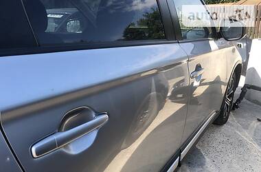 Позашляховик / Кросовер Mitsubishi Outlander 2018 в Рівному