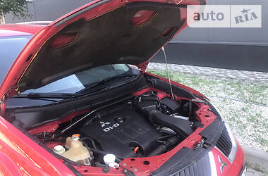 Позашляховик / Кросовер Mitsubishi Outlander 2007 в 
