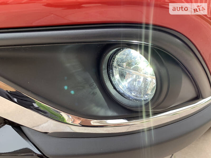 Позашляховик / Кросовер Mitsubishi Outlander 2019 в Києві