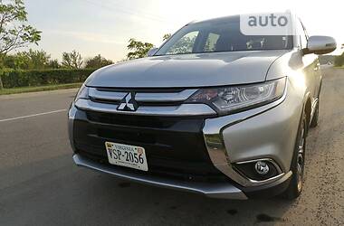 Универсал Mitsubishi Outlander 2018 в Львове