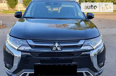 Mitsubishi Outlander 2018