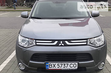 Mitsubishi Outlander 2013