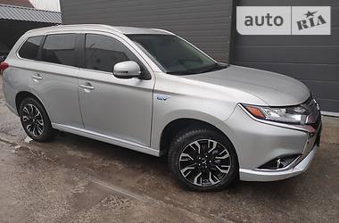 Mitsubishi Outlander 2018