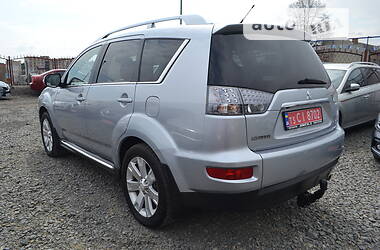 Mitsubishi Outlander 2010