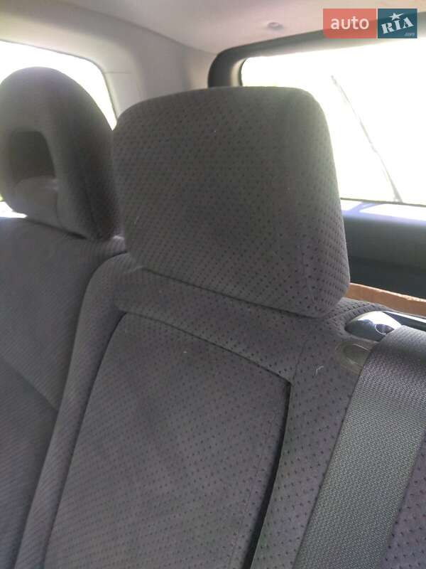 Позашляховик / Кросовер Mitsubishi Outlander 2005 в Києві