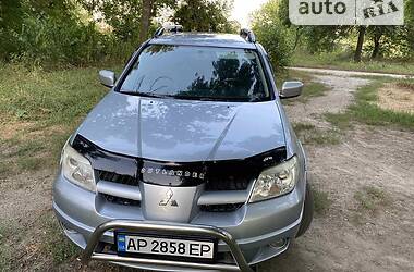 Позашляховик / Кросовер Mitsubishi Outlander 2007 в 