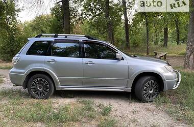 Позашляховик / Кросовер Mitsubishi Outlander 2007 в 