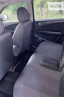 Позашляховик / Кросовер Mitsubishi Outlander 2007 в 