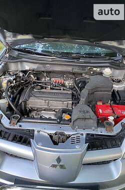 Позашляховик / Кросовер Mitsubishi Outlander 2007 в 