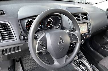 Позашляховик / Кросовер Mitsubishi Outlander 2019 в Дніпрі