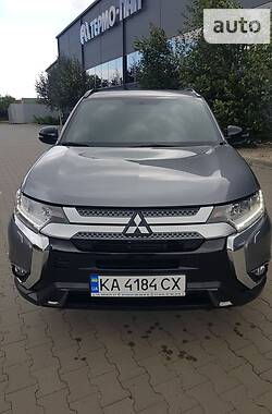 Внедорожник / Кроссовер Mitsubishi Outlander 2019 в Белой Церкви