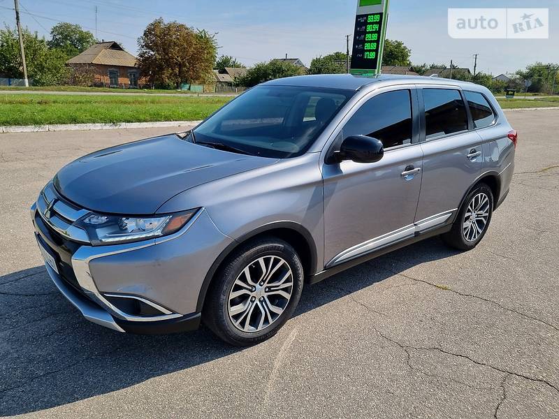 Mitsubishi Outlander