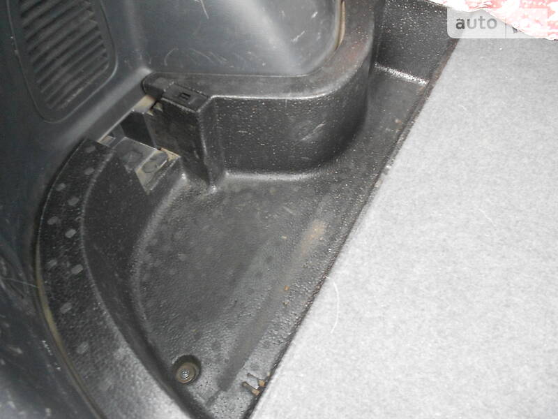 Внедорожник / Кроссовер Mitsubishi Outlander 2005 в Запорожье
