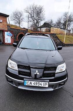 Универсал Mitsubishi Outlander 2005 в Городище