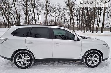 Внедорожник / Кроссовер Mitsubishi Outlander 2012 в Кропивницком