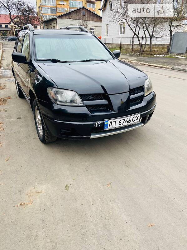 Mitsubishi Outlander