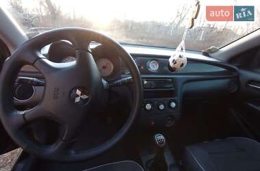 Хэтчбек Mitsubishi Outlander 2008 в 
