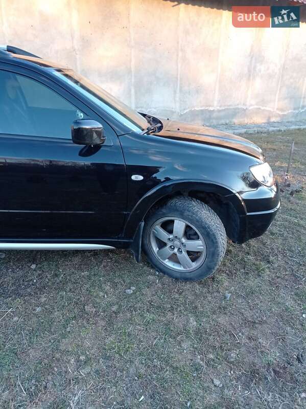 Хэтчбек Mitsubishi Outlander 2008 в Виноградове