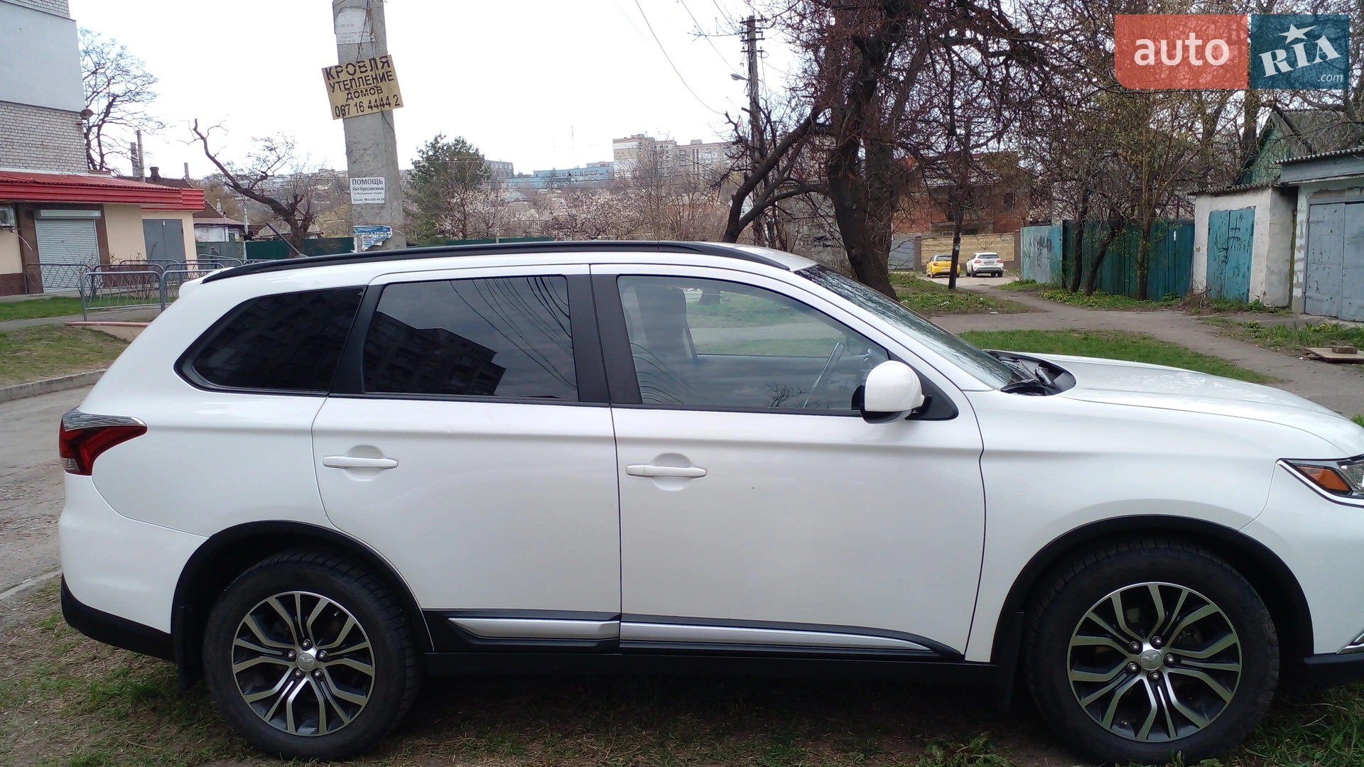 2015 Mitsubishi Outlander - мініатюра 19