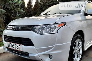 Позашляховик / Кросовер Mitsubishi Outlander 2014 в Вінниці