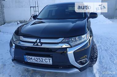 Mitsubishi Outlander 2016