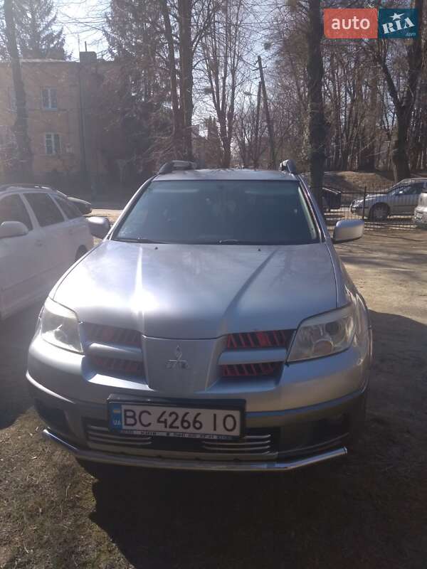 Внедорожник / Кроссовер Mitsubishi Outlander 2006 в Львове