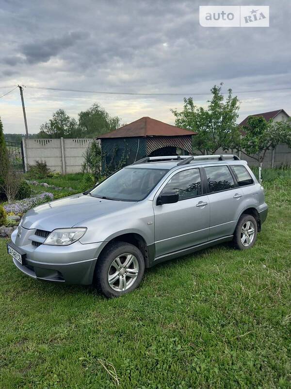 Позашляховик / Кросовер Mitsubishi Outlander 2008 в Золотоноші
