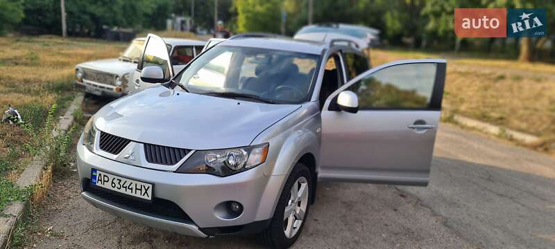 Внедорожник / Кроссовер Mitsubishi Outlander 2008 в Запорожье