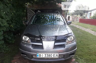 Позашляховик / Кросовер Mitsubishi Outlander 2003 в Хоролі