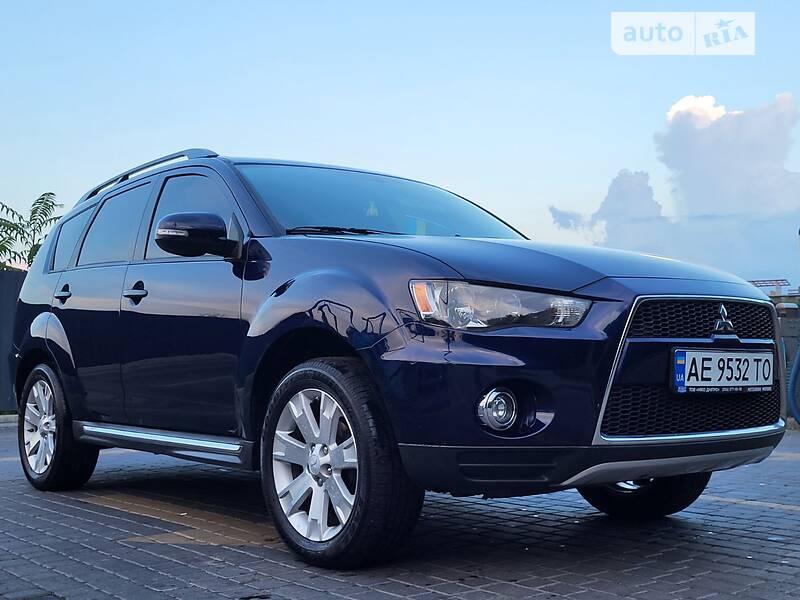 Позашляховик / Кросовер Mitsubishi Outlander 2012 в Дніпрі