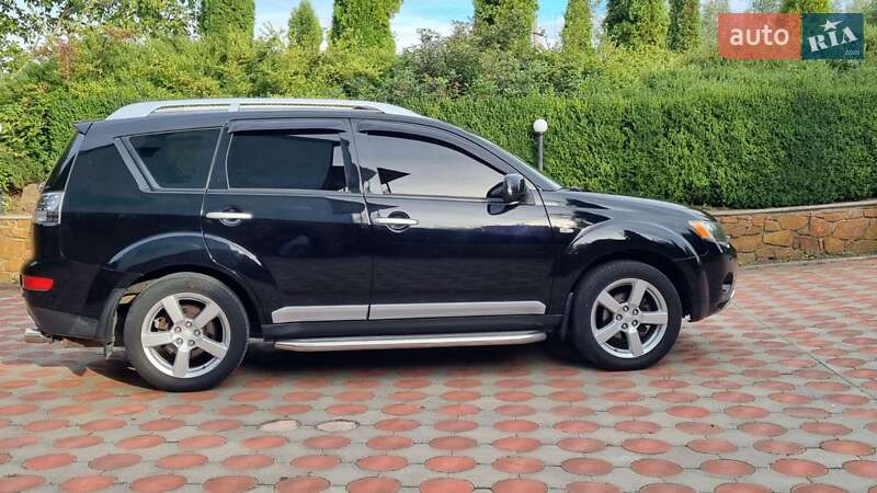Позашляховик / Кросовер Mitsubishi Outlander 2007 в Бершаді фото 11 Позашляховик / Кросовер Mitsubishi Outlander 2007 в Бершаді