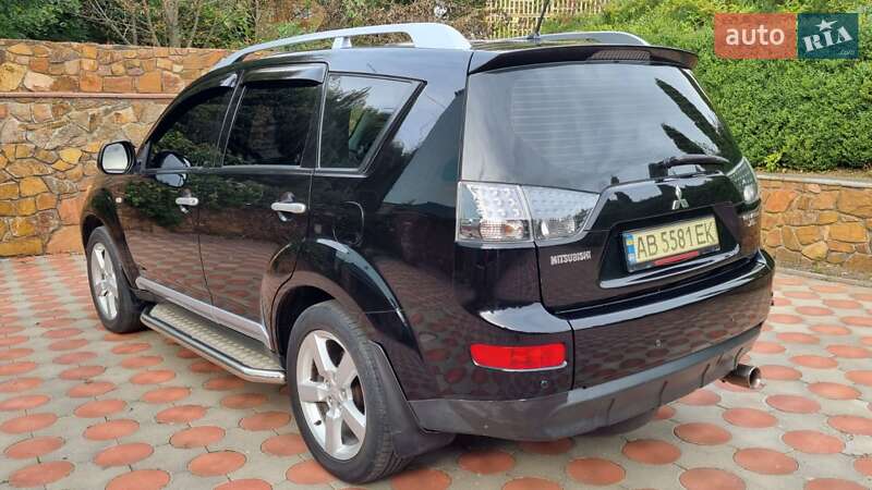 Позашляховик / Кросовер Mitsubishi Outlander 2007 в Бершаді фото 9 Позашляховик / Кросовер Mitsubishi Outlander 2007 в Бершаді