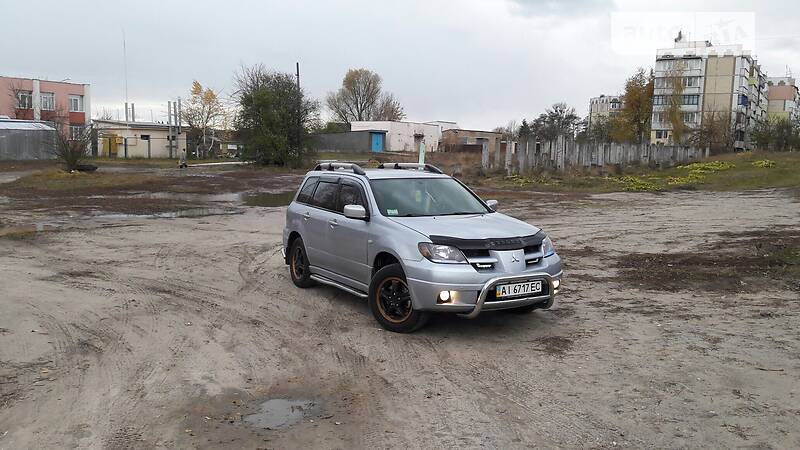 Mitsubishi Outlander