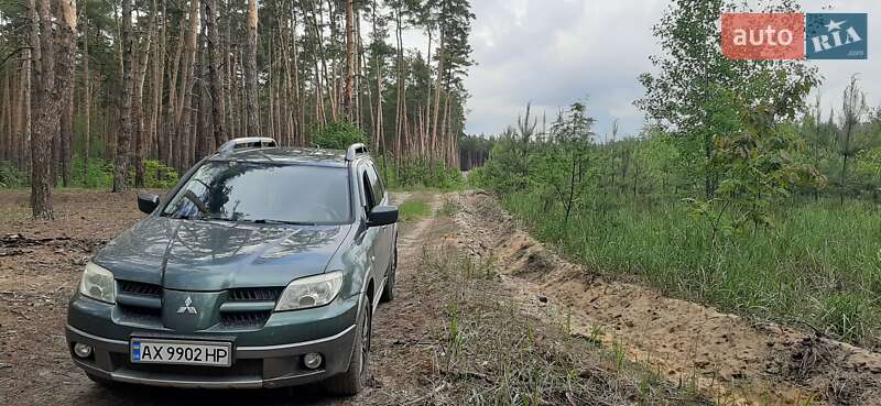 Mitsubishi Outlander 2006