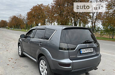 Внедорожник / Кроссовер Mitsubishi Outlander 2011 в Звенигородке