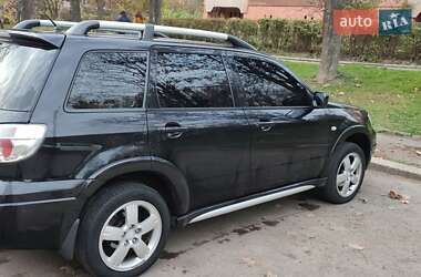Позашляховик / Кросовер Mitsubishi Outlander 2009 в Львові