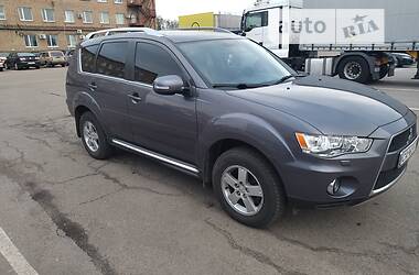 Внедорожник / Кроссовер Mitsubishi Outlander 2010 в Черкассах