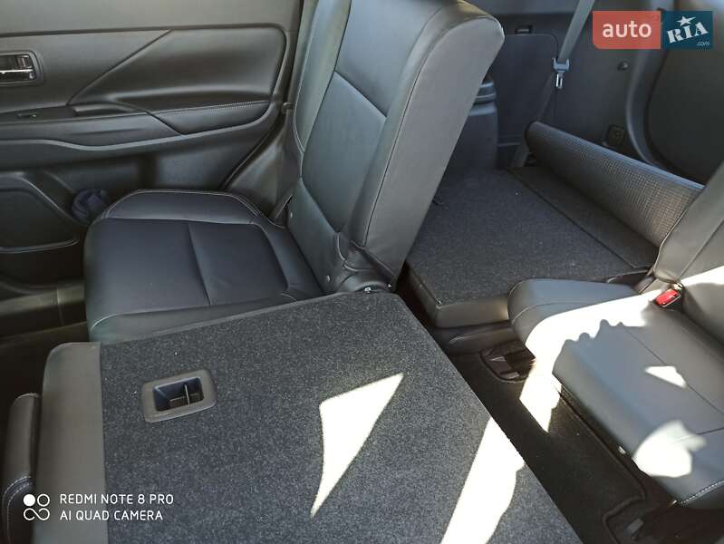 Универсал Mitsubishi Outlander 2019 в Одессе