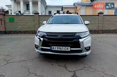 Внедорожник / Кроссовер Mitsubishi Outlander 2015 в Белой Церкви