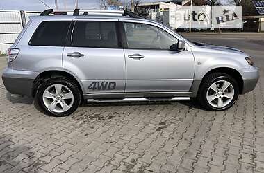 Внедорожник / Кроссовер Mitsubishi Outlander 2003 в Львове