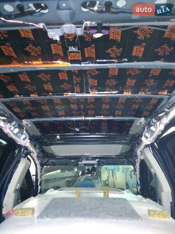 Внедорожник / Кроссовер Mitsubishi Outlander 2011 в Львове