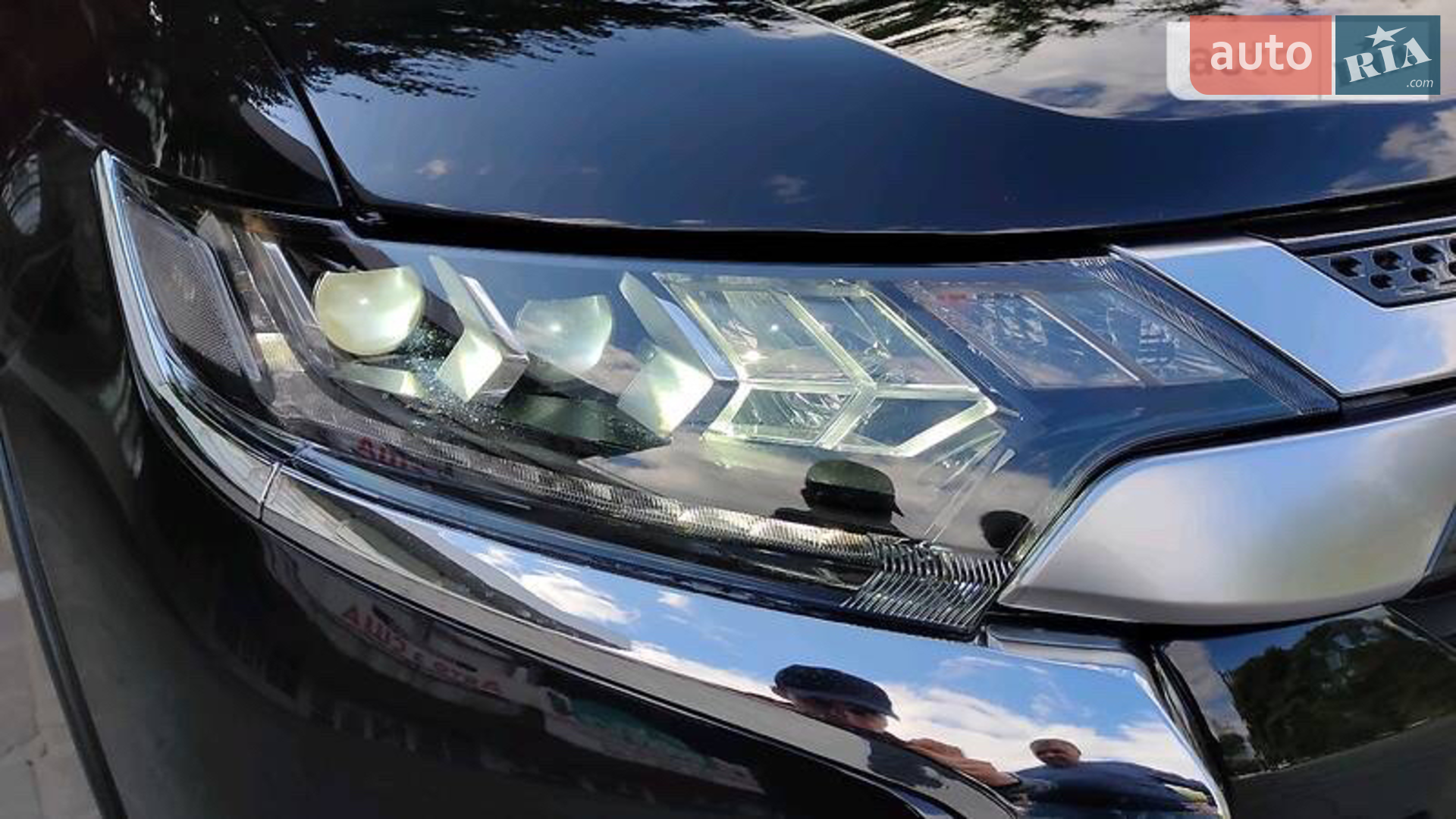 2018 Mitsubishi Outlander - мініатюра 4