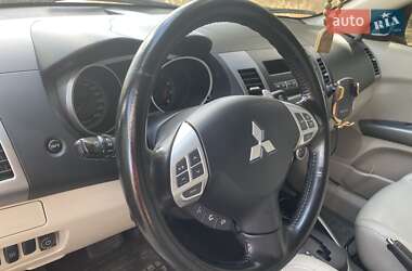 Внедорожник / Кроссовер Mitsubishi Outlander 2007 в Ахтырке