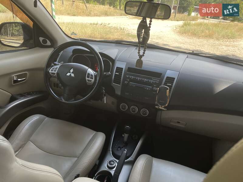 Позашляховик / Кросовер Mitsubishi Outlander 2007 в Охтирці