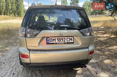 Внедорожник / Кроссовер Mitsubishi Outlander 2007 в Ахтырке