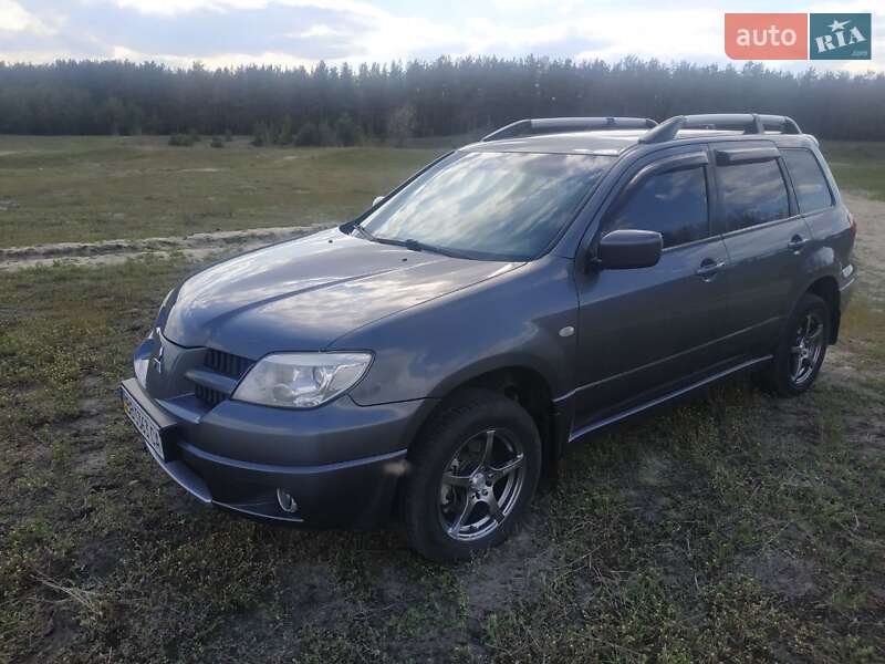 Позашляховик / Кросовер Mitsubishi Outlander 2006 в Дніпрі
