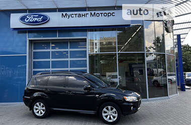 Внедорожник / Кроссовер Mitsubishi Outlander 2012 в Одессе