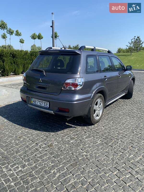 Позашляховик / Кросовер Mitsubishi Outlander 2010 в Дніпрі