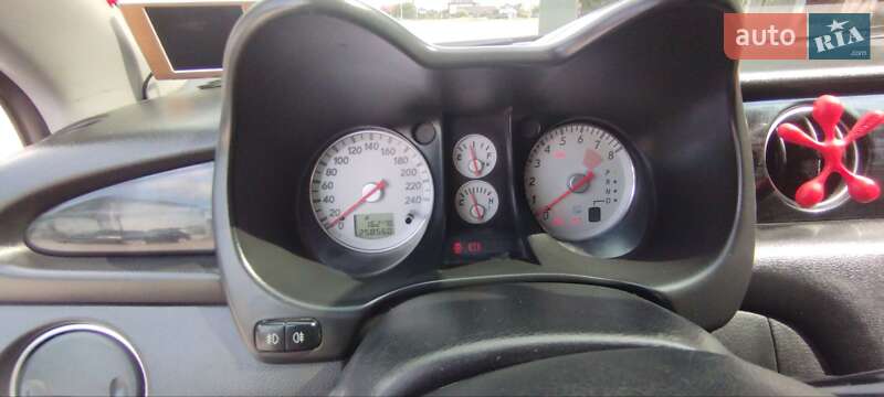 Позашляховик / Кросовер Mitsubishi Outlander 2004 в Теофіполі фото 23 Позашляховик / Кросовер Mitsubishi Outlander 2004 в Теофіполі