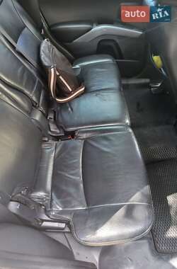 Внедорожник / Кроссовер Mitsubishi Outlander 2008 в 